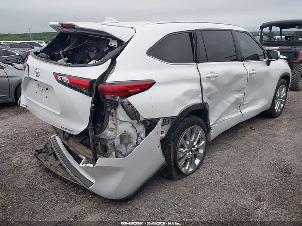 2023 TOYOTA HIGHLANDER LIMITED