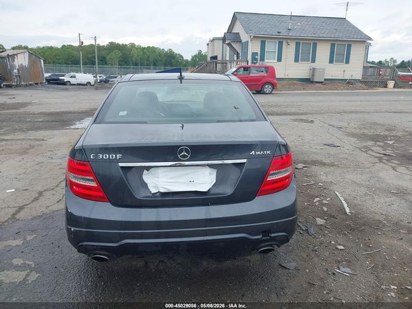 2013 MERCEDES-BENZ C 300 SPORT 4MATIC