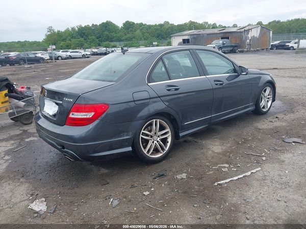 2013 MERCEDES-BENZ C 300 SPORT 4MATIC