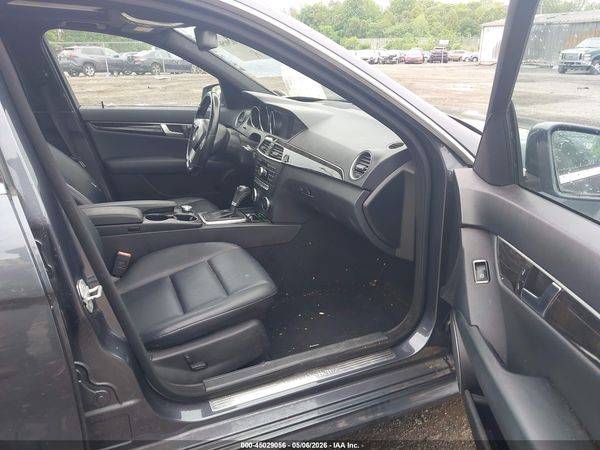2013 MERCEDES-BENZ C 300 SPORT 4MATIC