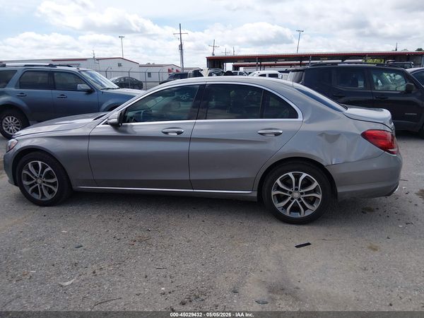 2015 MERCEDES-BENZ C 300 4MATIC