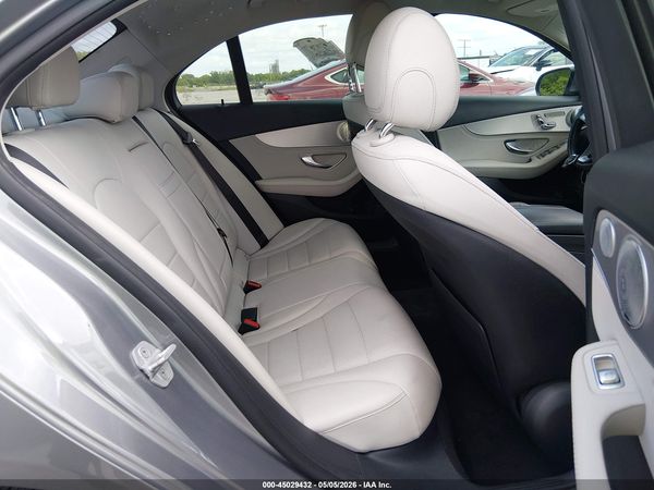 2015 MERCEDES-BENZ C 300 4MATIC