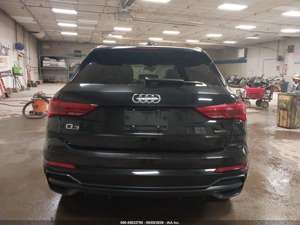 2021 AUDI Q3