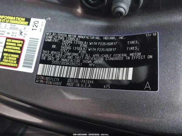 2019 TOYOTA SIENNA XLE 8 PASSENGER
