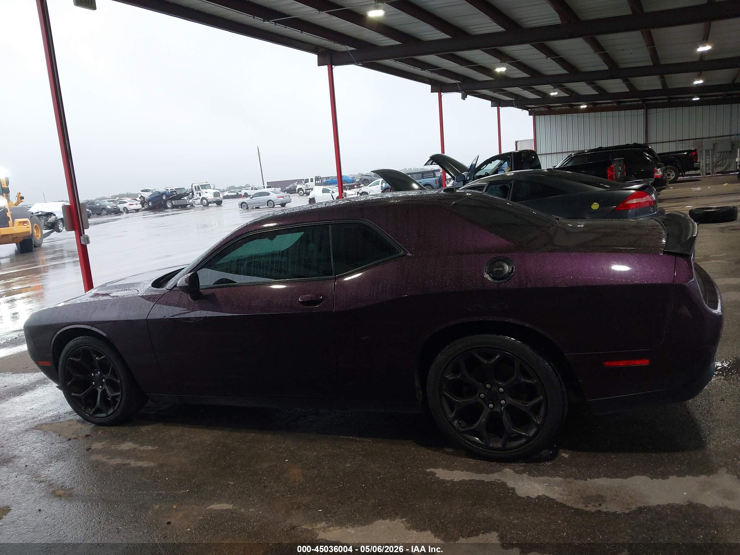 2020 DODGE CHALLENGER SXT