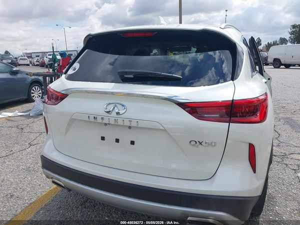 2020 INFINITI QX50 ESSENTIAL