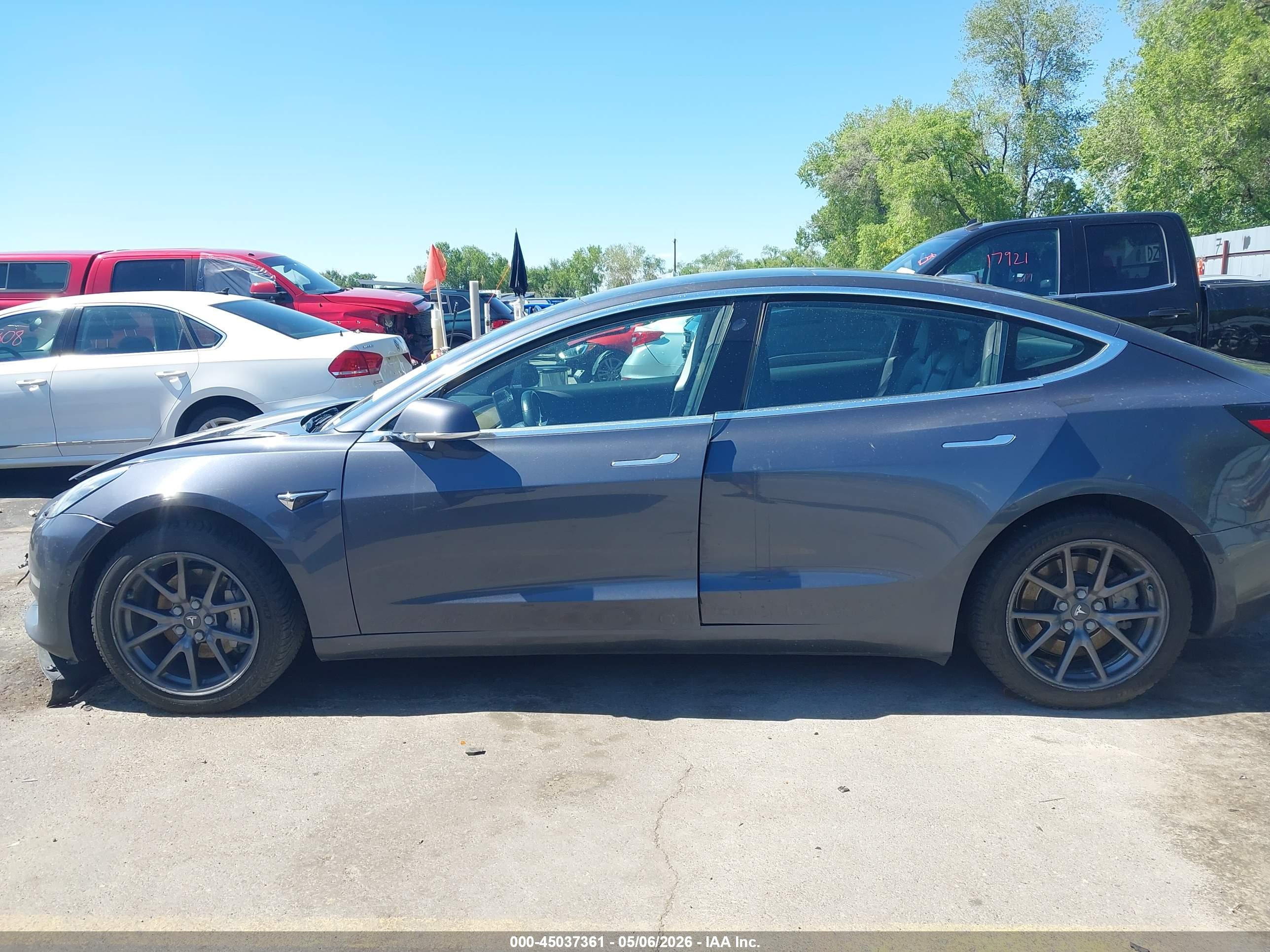 2019 TESLA MODEL 3 LONG RANGE/PERFORMANCE