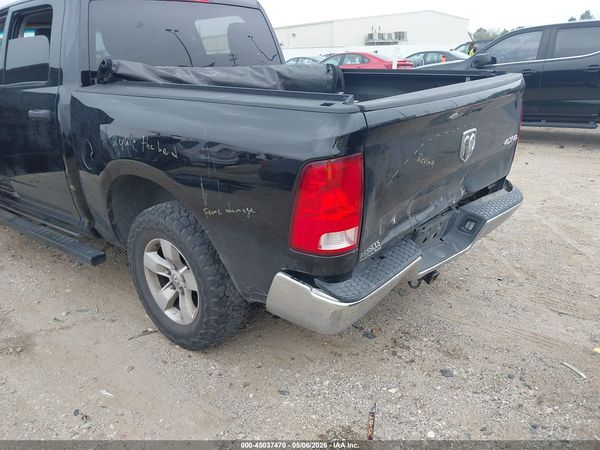 2020 RAM 1500 CLASSIC TRADESMAN  4X4 5'7 BOX