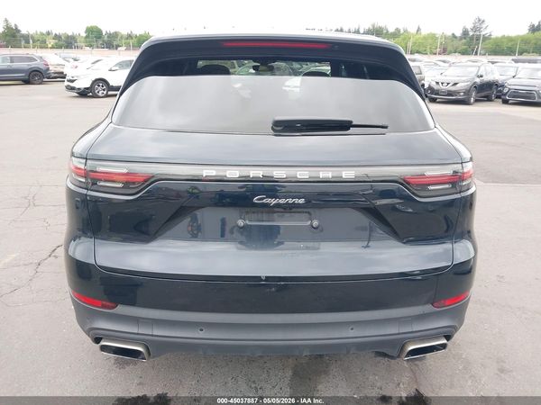 2019 PORSCHE CAYENNE