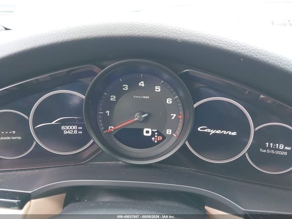 2019 PORSCHE CAYENNE