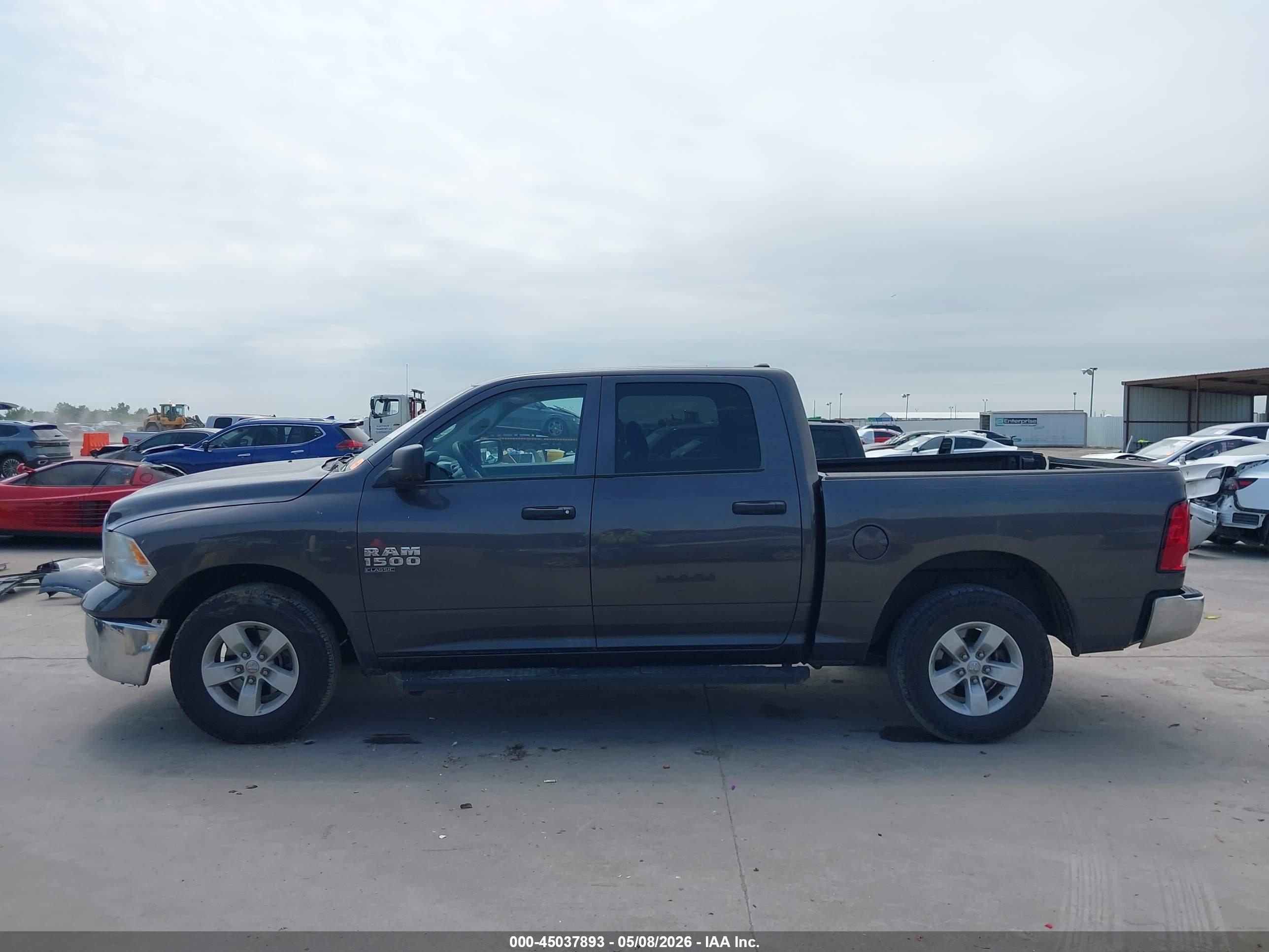 2022 RAM 1500 CLASSIC SLT  4X2 5'7 BOX