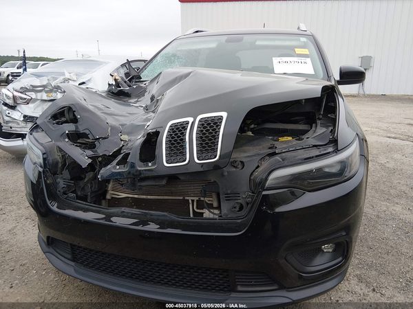 2019 JEEP CHEROKEE LATITUDE FWD
