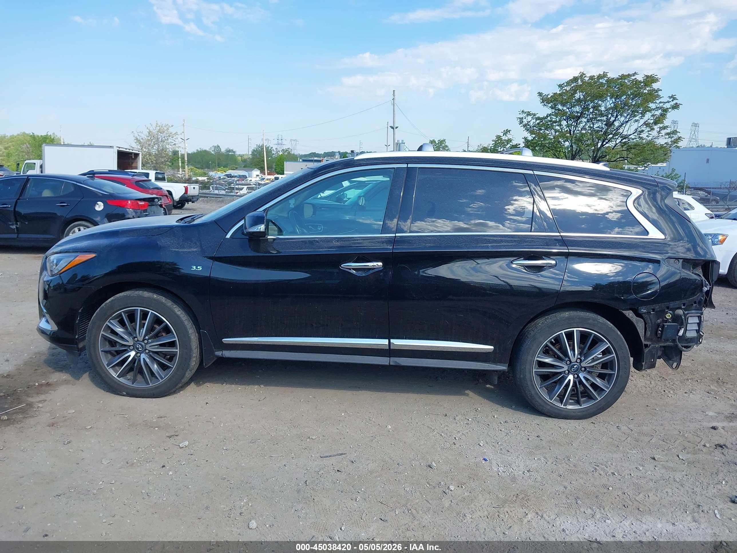 2017 INFINITI QX60