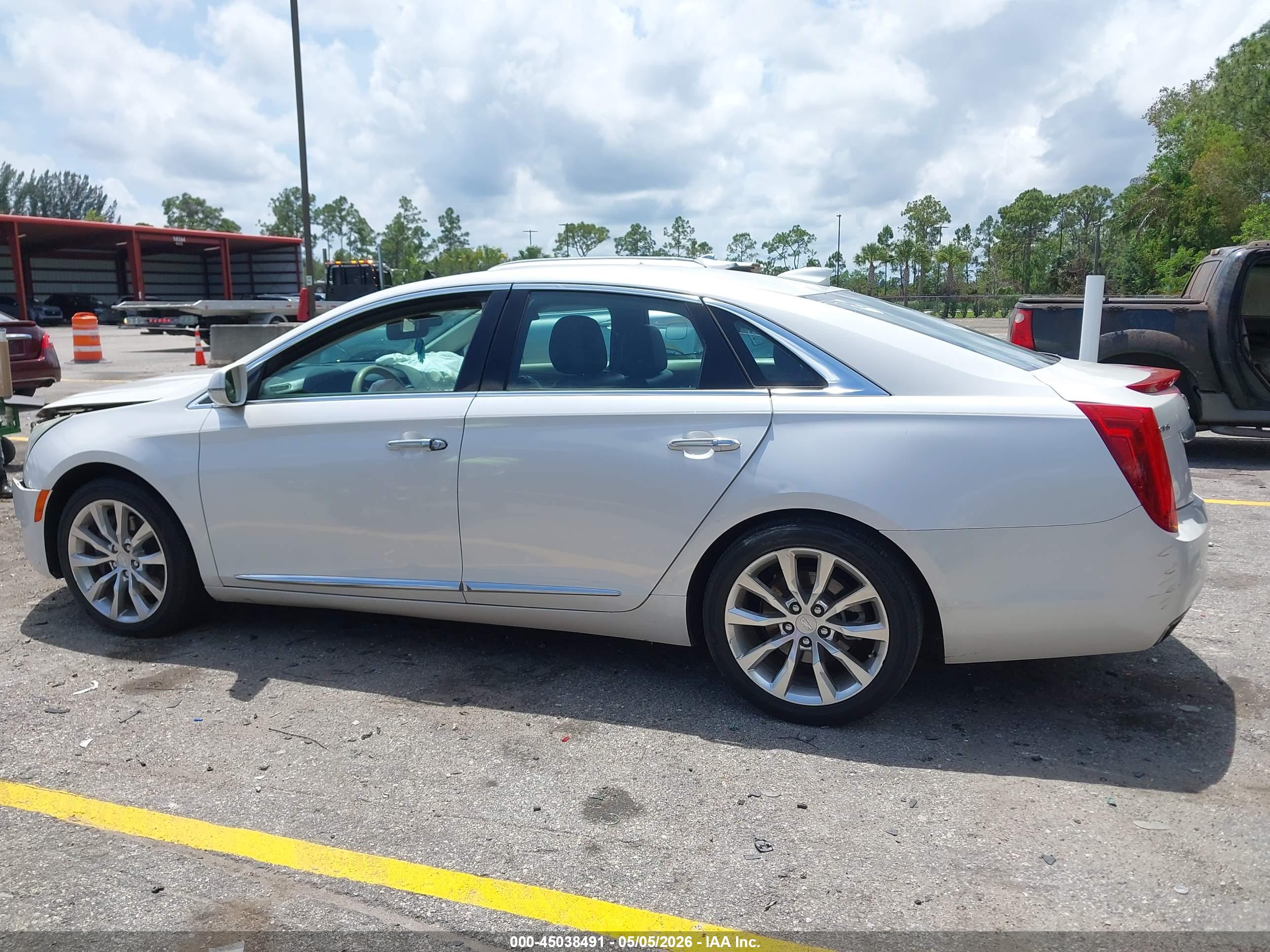 2017 CADILLAC XTS LUXURY