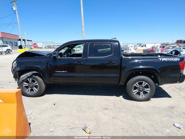2017 TOYOTA TACOMA