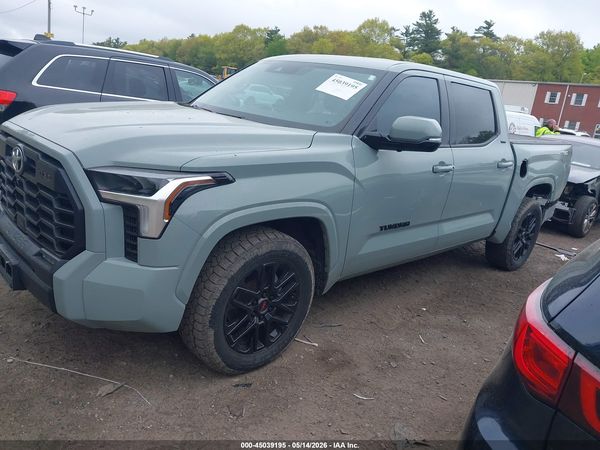 2023 TOYOTA TUNDRA SR5