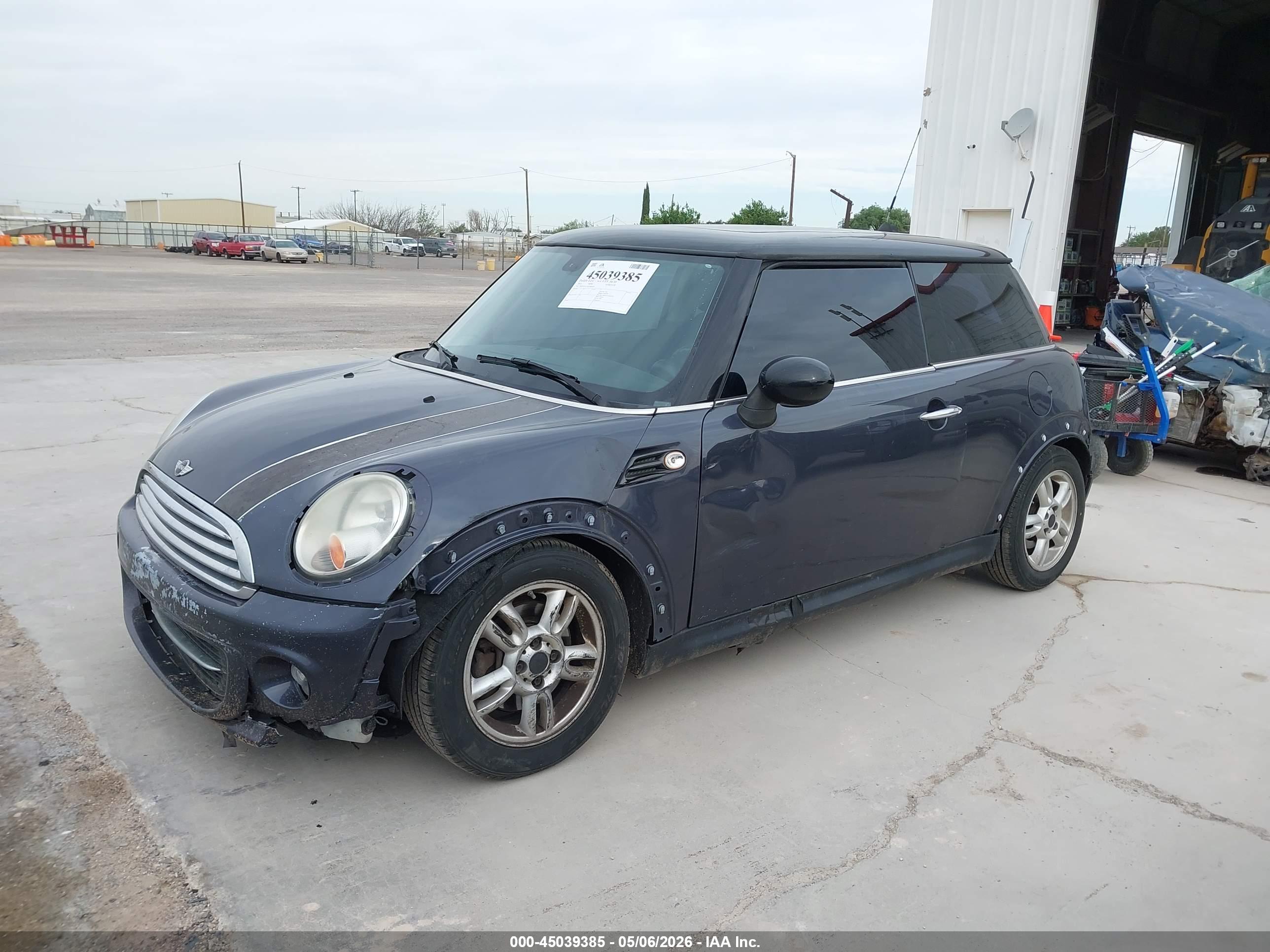 2013 MINI HARDTOP COOPER