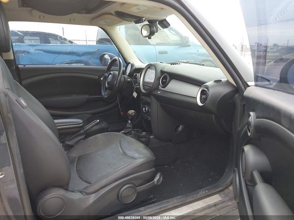 2013 MINI HARDTOP COOPER