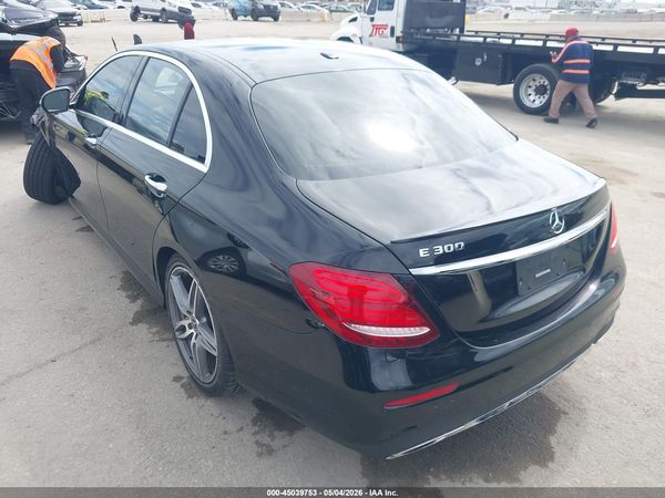 2017 MERCEDES-BENZ E 300 E300