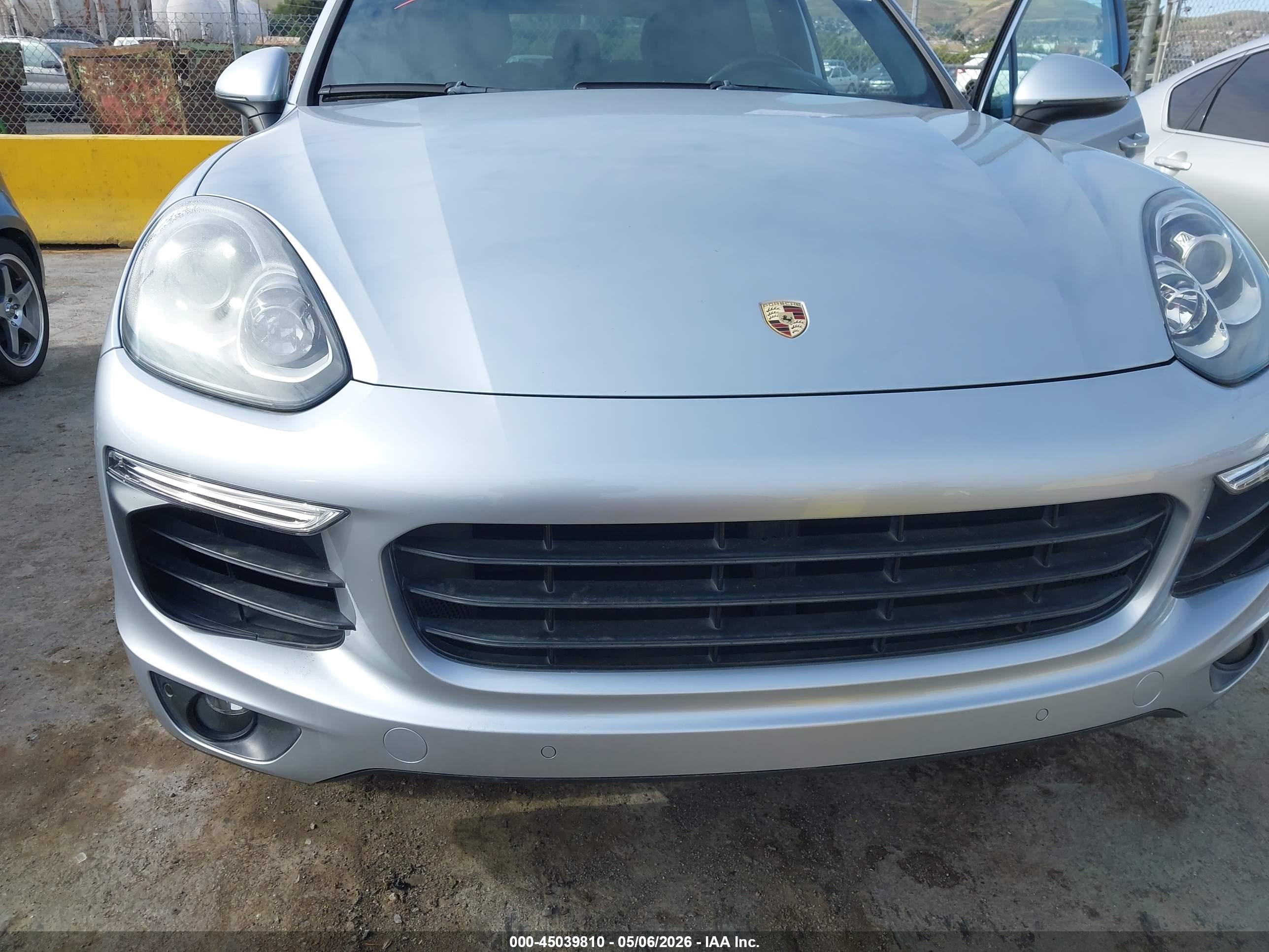 2016 PORSCHE CAYENNE E-HYBRID S