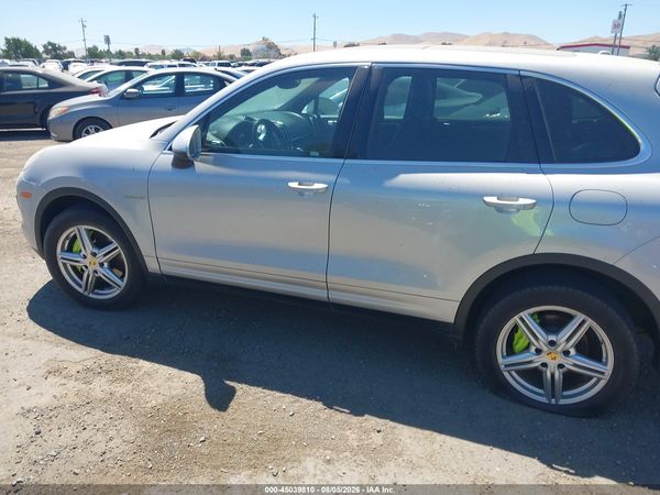 2016 PORSCHE CAYENNE E-HYBRID S
