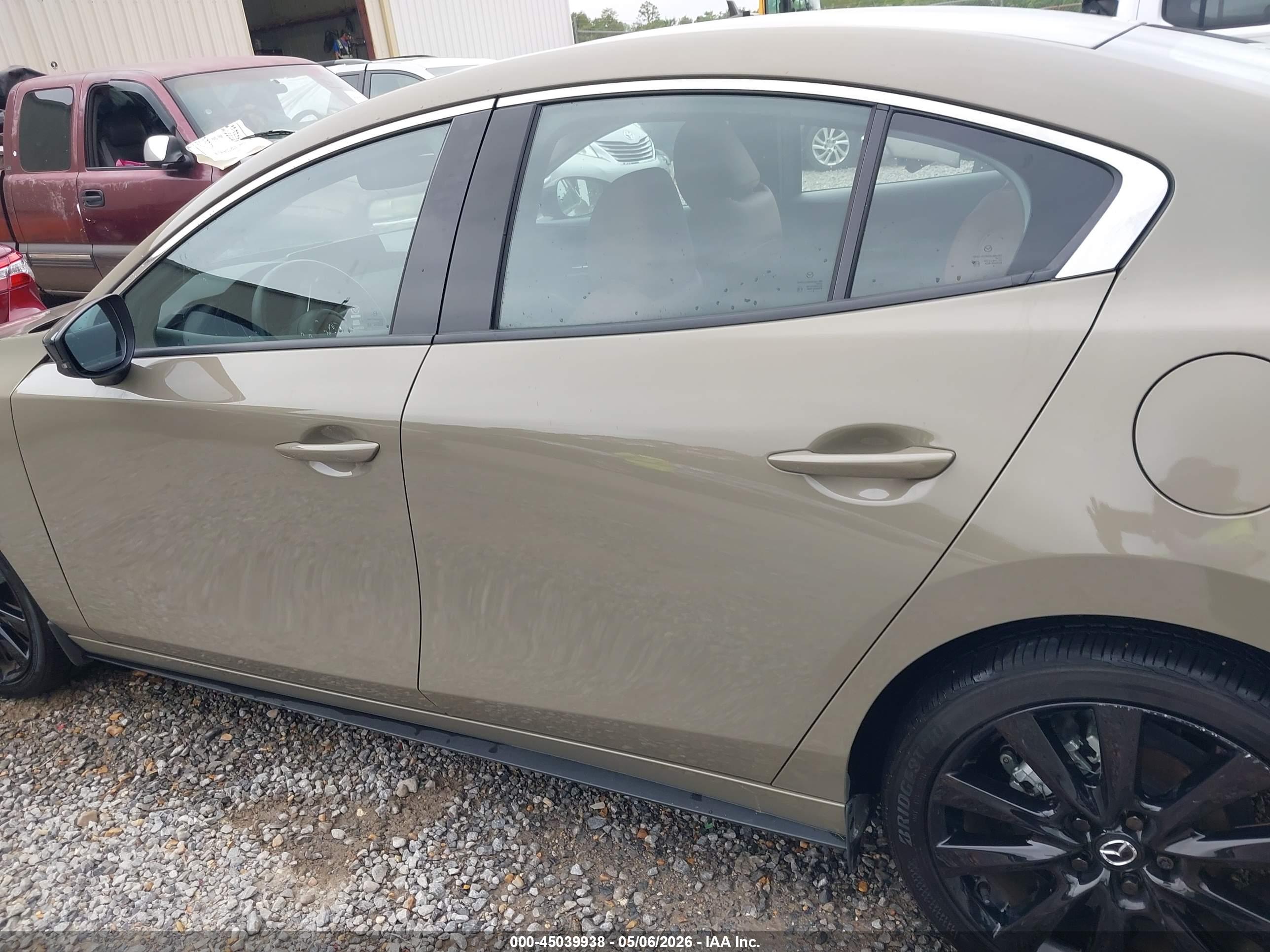 2025 MAZDA MAZDA3 2.5 CARBON TURBO