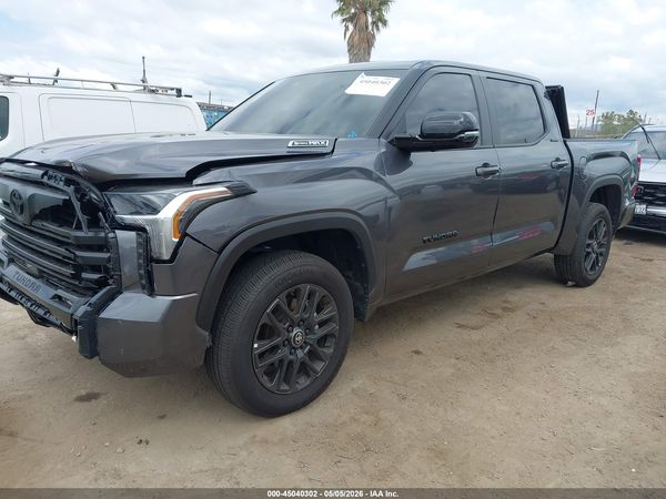 2025 TOYOTA TUNDRA HYBRID LIMITED CREWMAX 6.4' BED