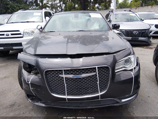 2018 CHRYSLER 300 LIMITED — I115
