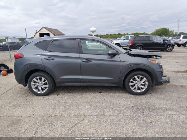 2019 HYUNDAI TUCSON SE