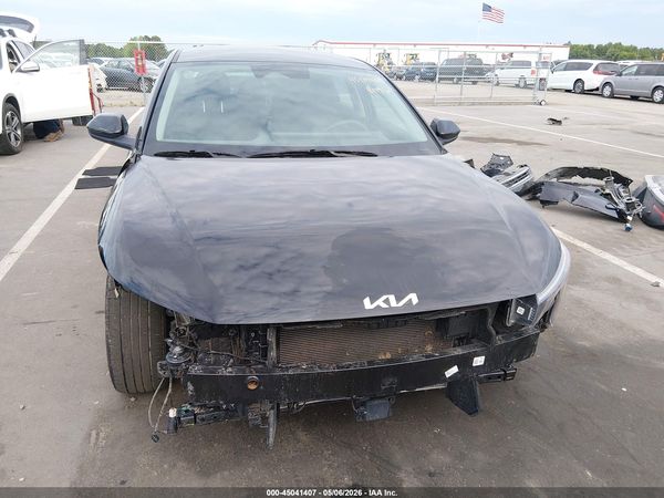 2025 KIA K4 LX