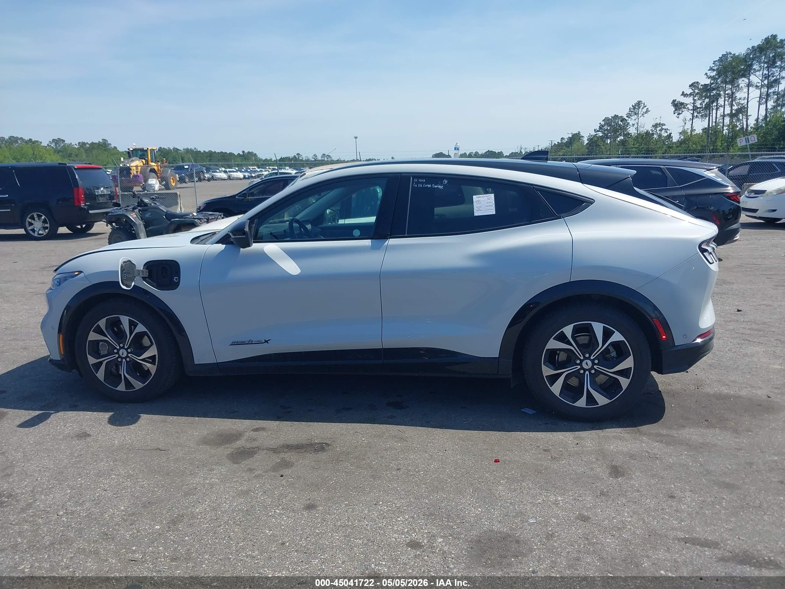 2023 FORD MUSTANG MACH-E PREMIUM