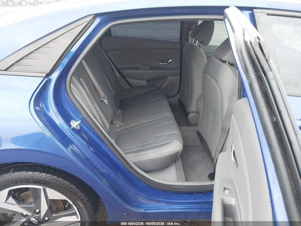 2023 HYUNDAI ELANTRA SEL