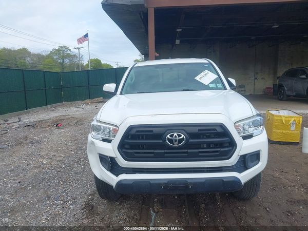 2016 TOYOTA TACOMA SR