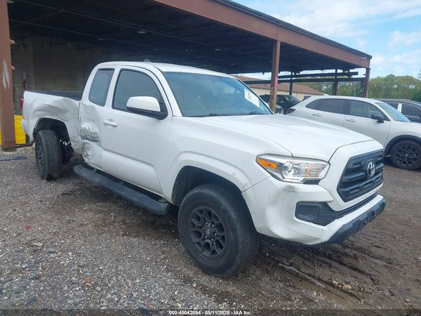 2016 TOYOTA TACOMA SR
