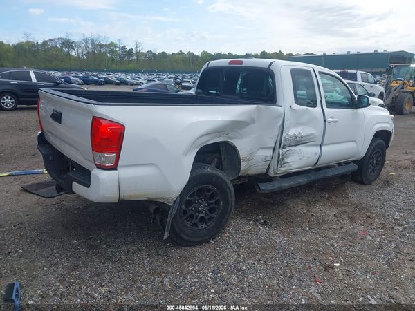 2016 TOYOTA TACOMA SR