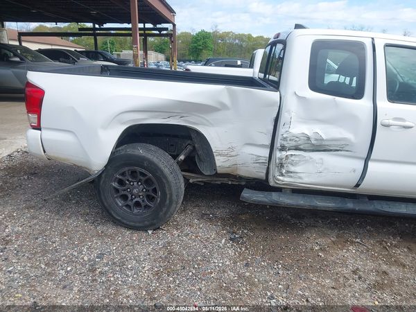 2016 TOYOTA TACOMA SR