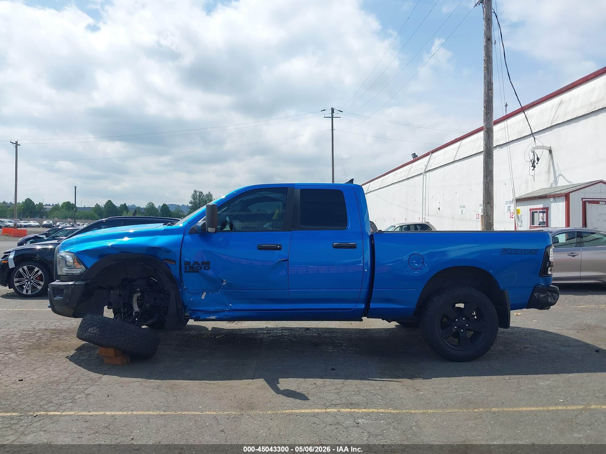 2020 RAM 1500 CLASSIC WARLOCK  4X4 6'4 BOX