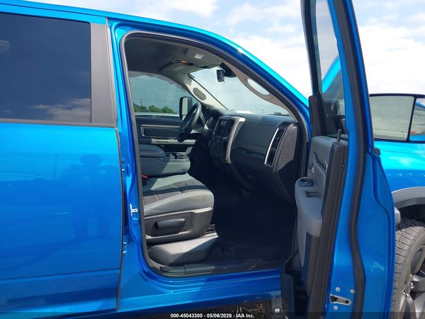 2020 RAM 1500 CLASSIC WARLOCK  4X4 6'4 BOX
