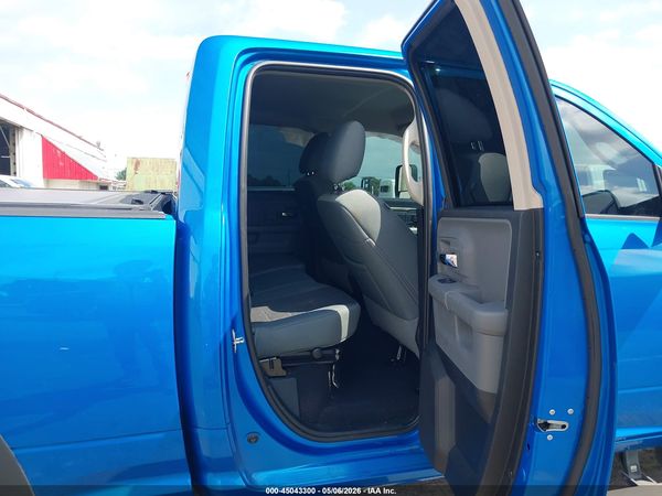 2020 RAM 1500 CLASSIC WARLOCK  4X4 6'4 BOX