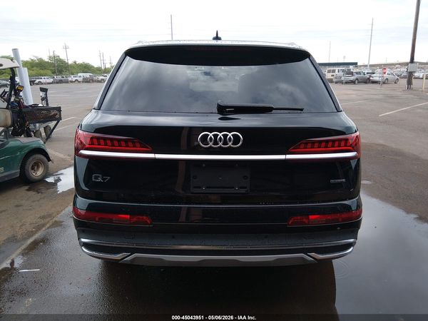 2022 AUDI Q7