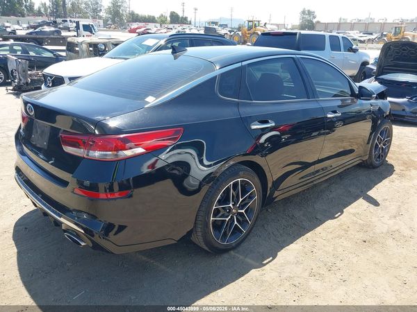 2020 KIA OPTIMA SE