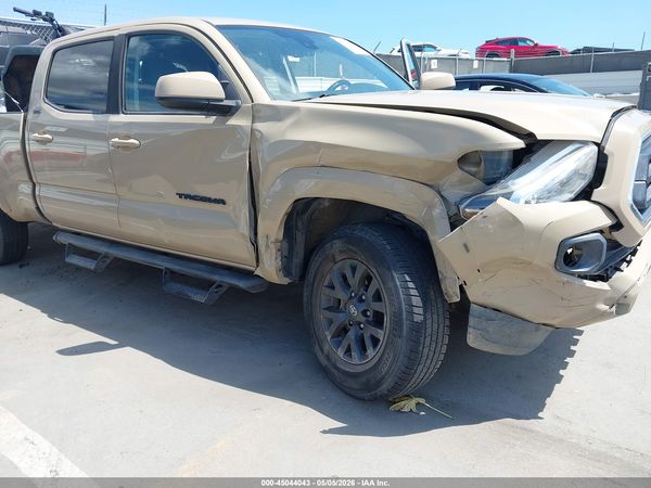2020 TOYOTA TACOMA SR5 V6
