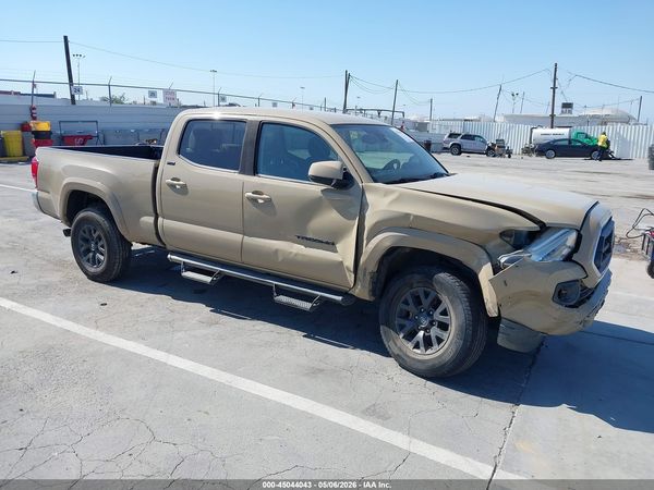 2020 TOYOTA TACOMA SR5 V6
