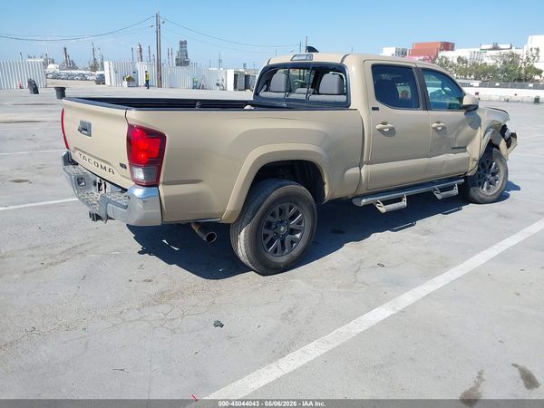 2020 TOYOTA TACOMA SR5 V6