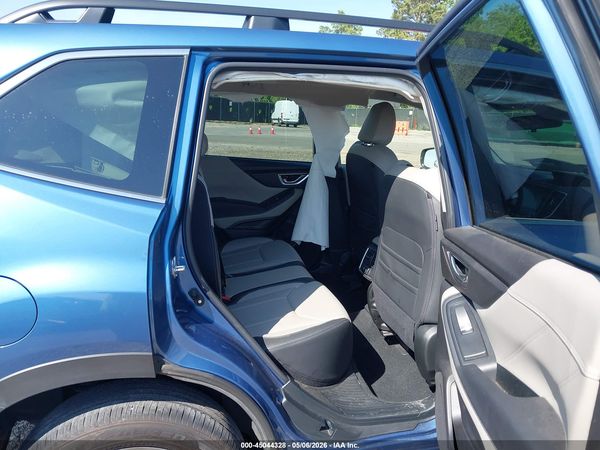 2024 SUBARU FORESTER LIMITED