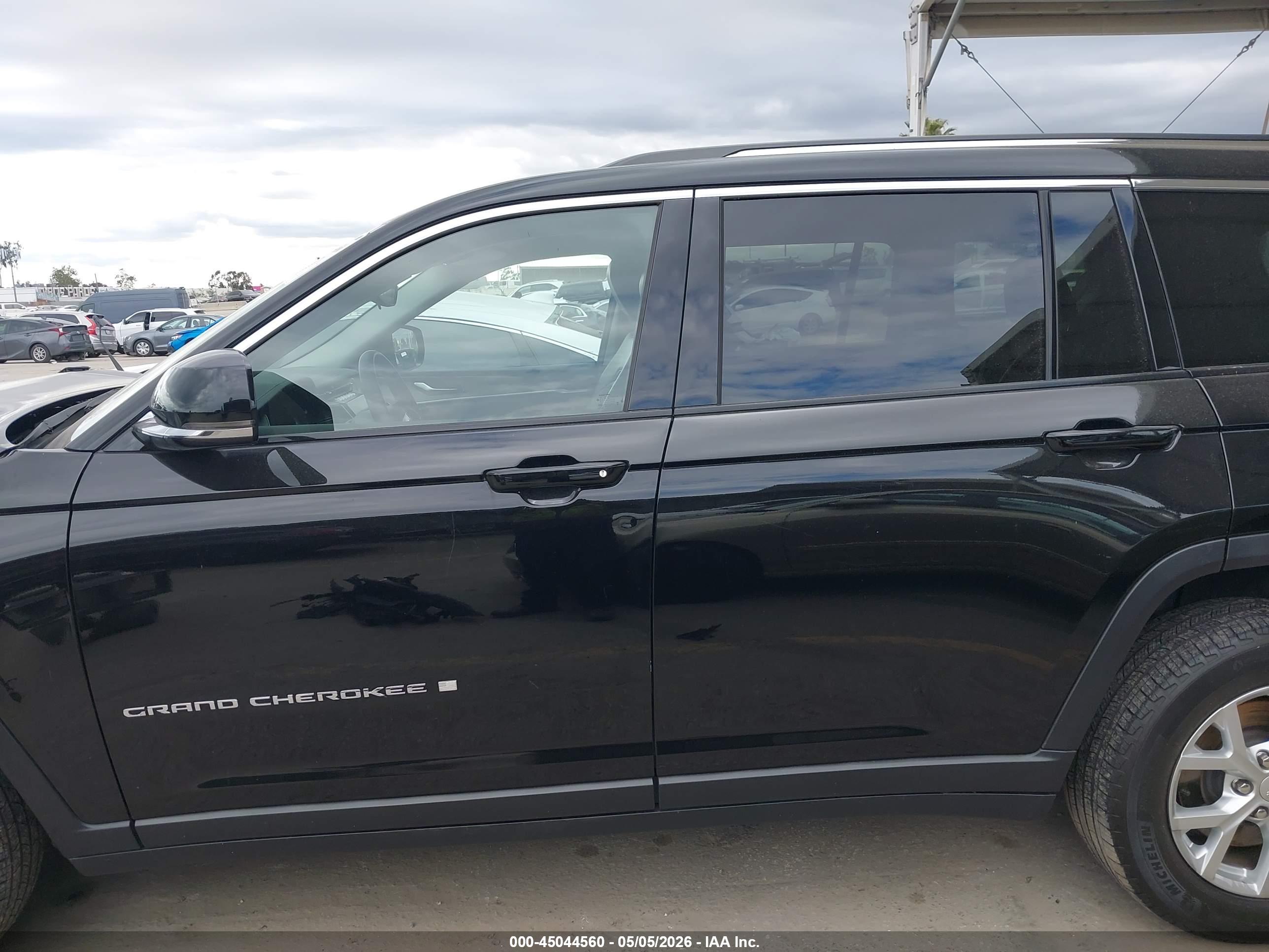 2023 JEEP GRAND CHEROKEE L LIMITED 4X2
