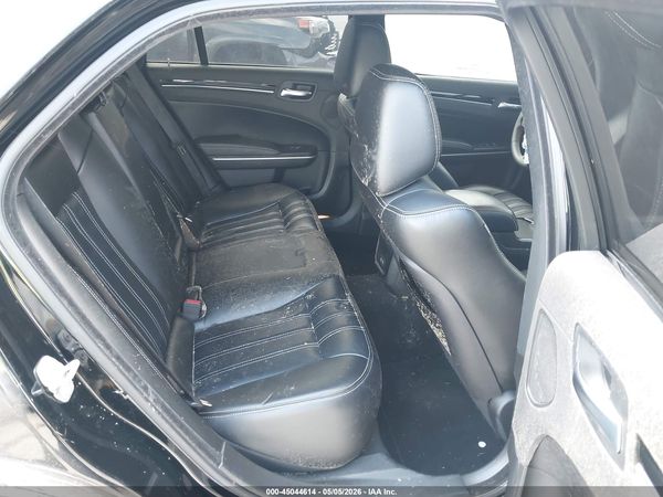2023 CHRYSLER 300 300S — I8