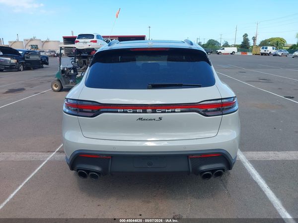 2026 PORSCHE MACAN S