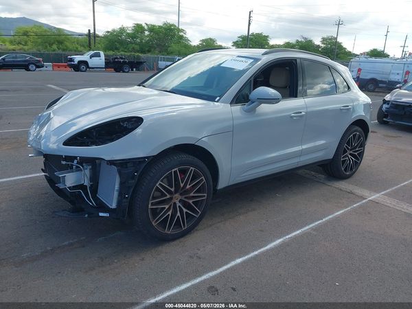 2026 PORSCHE MACAN S