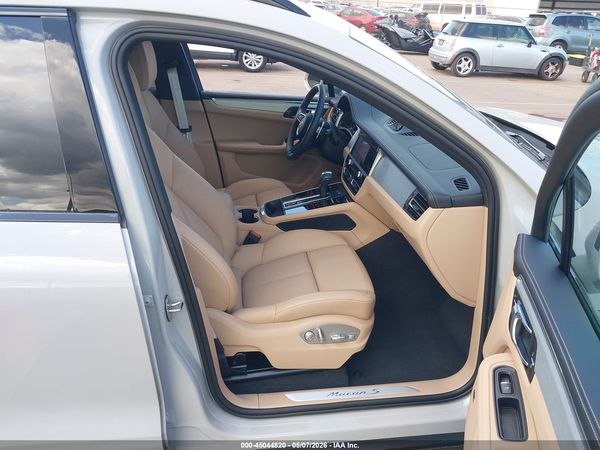 2026 PORSCHE MACAN S